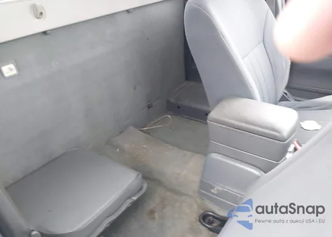 2002 Nissan Frontier Xe z USA, uszkodzony, nr VIN 1N6DD26SX2C306034